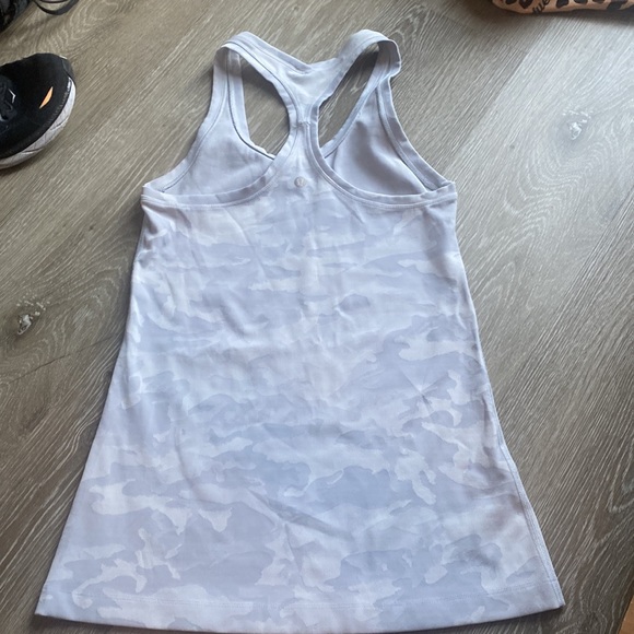 Lululemon Tank Top - Picture 2 of 5